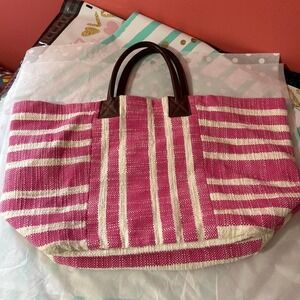 Crown & ivy shoulder bag